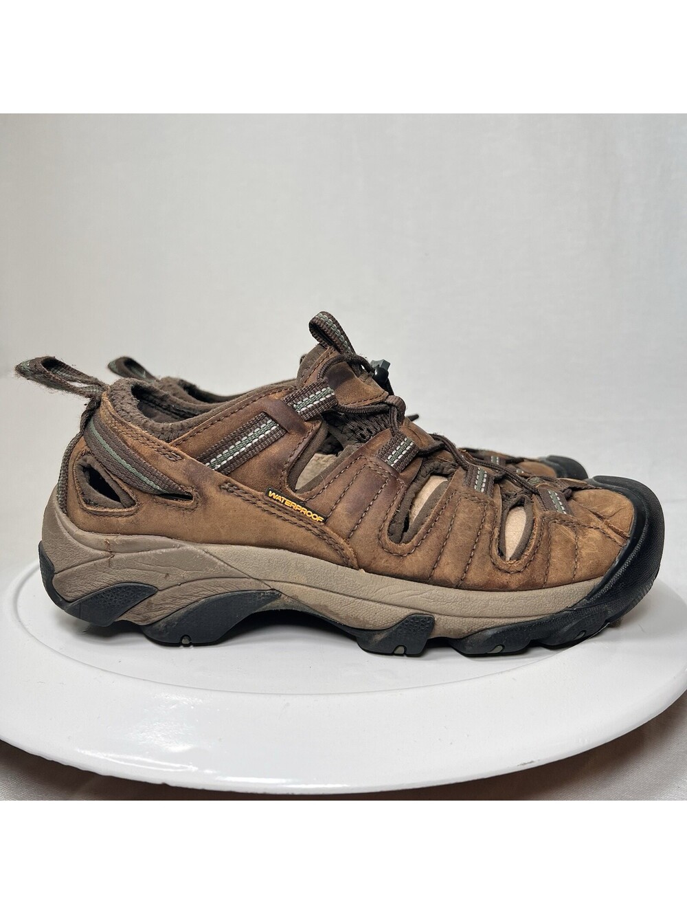 KEEN Brown Waterproof Lace-up Hiking Shoes, Men's Sz 10 -Rough Cosmetic Cond.